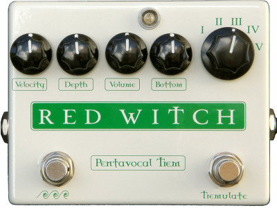 Red Witch PT001 Pentavocal Tremolo